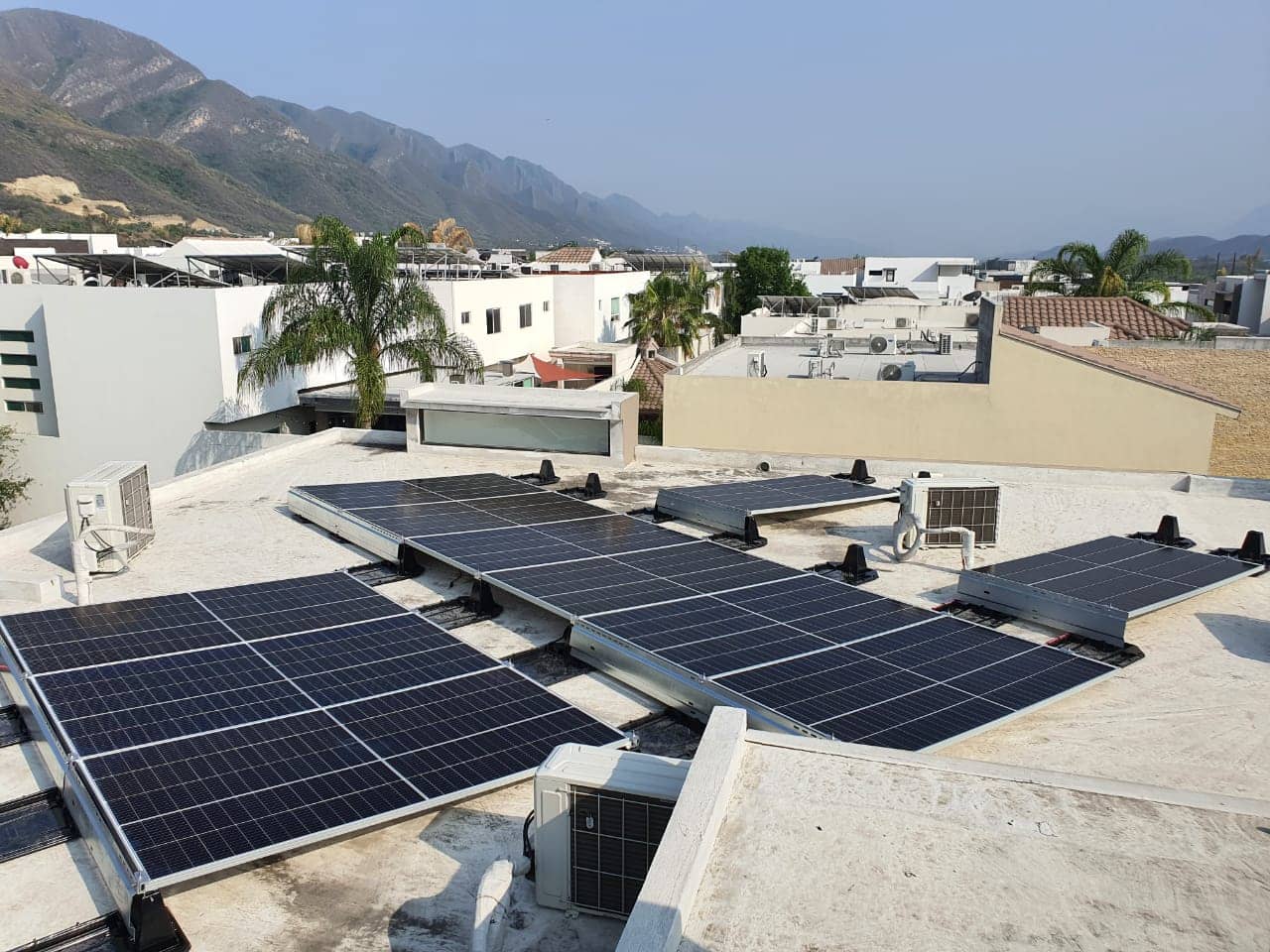 Reduccion gasto energia con paneles solares